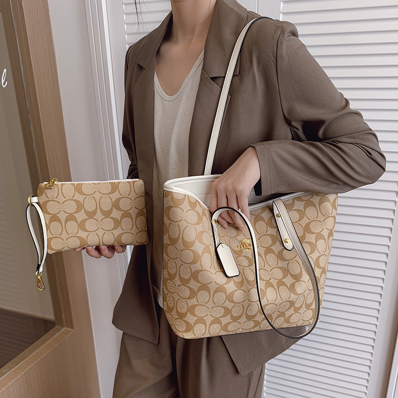Luxury Bags Big - حقيبة كتف نسائية فاخرة بتصميم أنيق،