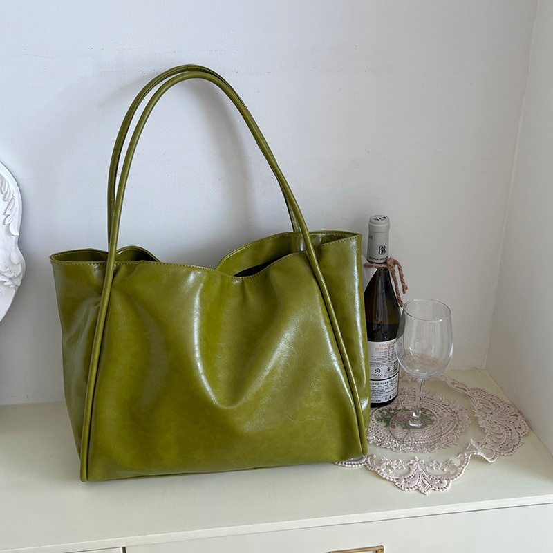 Luxury Bags That Are Affordable - حقائب كتف نسائية جديدة لعام 2026