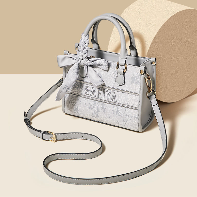 Luxury Bags Best - حقيبة يد نسائية من SAFIYA بحزام