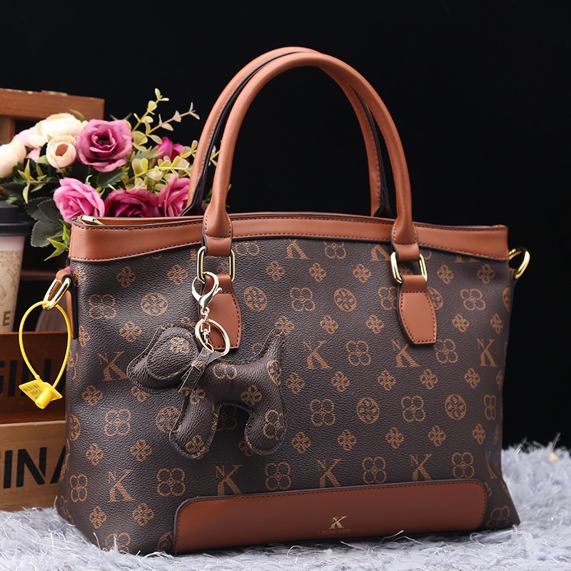 Luxury Bags Women Brands - حقيبة نسائية فاخرة من ماركة راقية،
