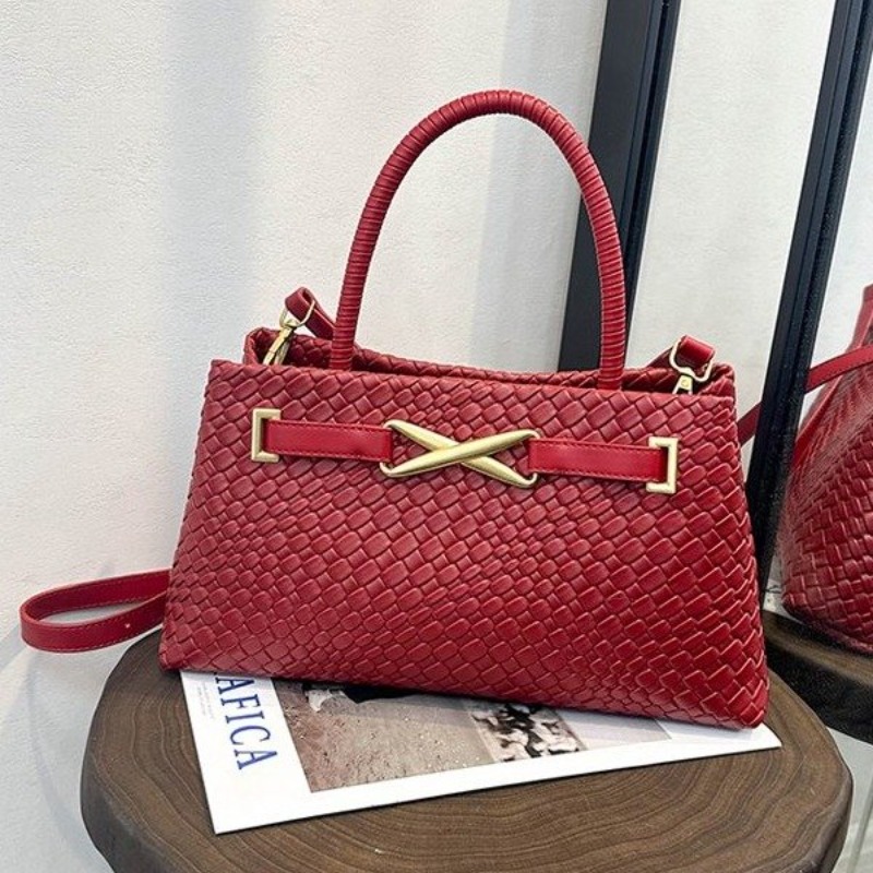 Luxury Bags Best - حقيبة يد نسائية أنيقة بتصميم كلاسيكي