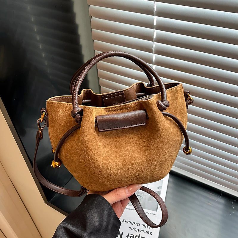 Luxury Bags Trend 2025 - المرأة بولي Leather حقيبة كتف جلدية