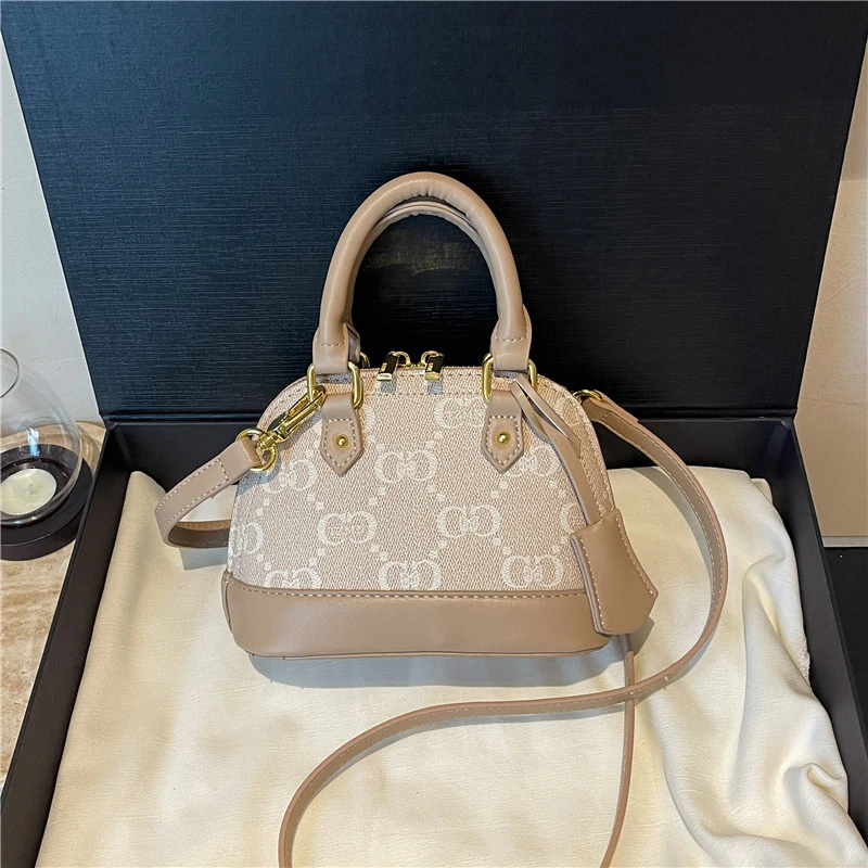 حقائب حفاضات أنيقة وفاخرة: أفض - مراجعة Luxury Bags Best وسعره