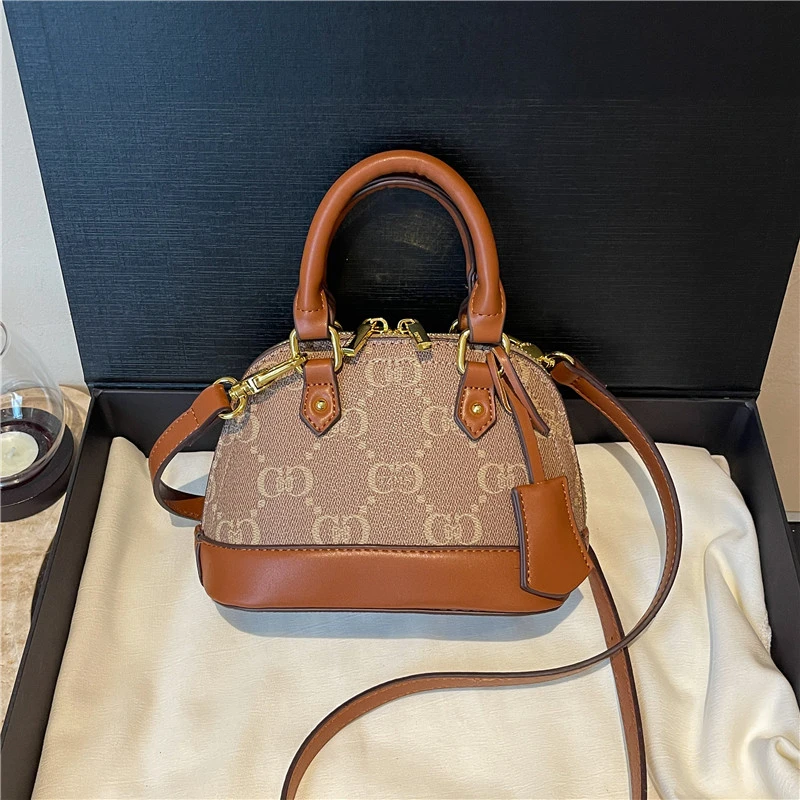 حقائب حفاضات أنيقة وفاخرة: أفض - مراجعة Luxury Bags Best وسعره