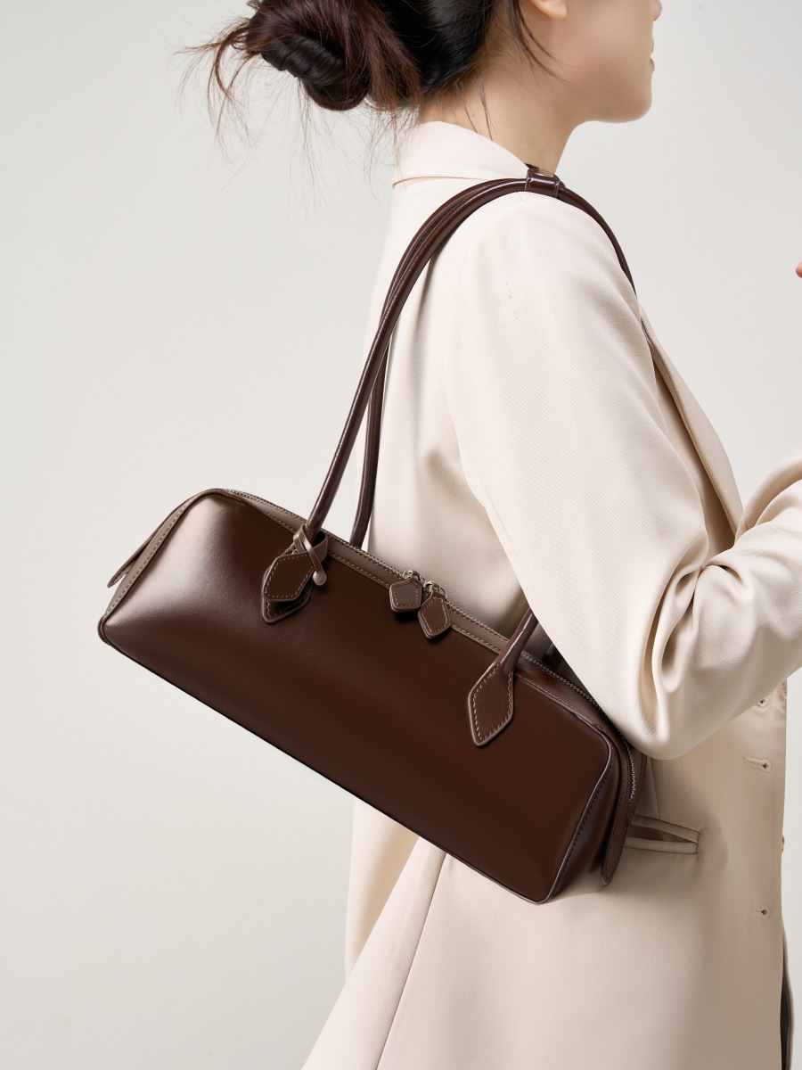 حقيبة جلدية أصلية امرأة 2025 ح - مراجعة Luxury Bags Trend 2025 وسعره