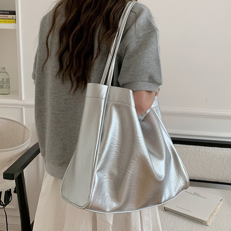 حقائب كتف نسائية فاخرة بتصميم  - مراجعة Luxury Bags Big وسعره
