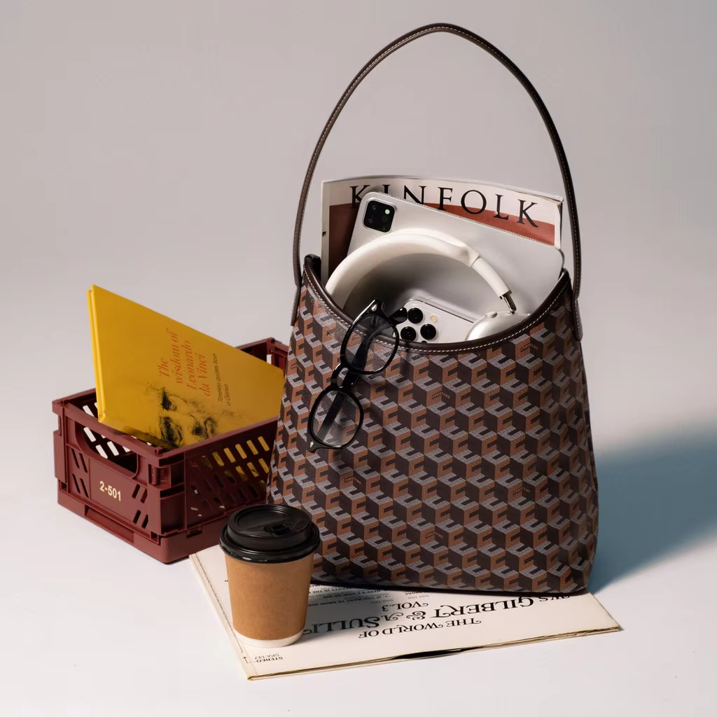 حقيبة كتف جديدة 2026 من الجلد  - مراجعة Luxury Bags Big وسعره