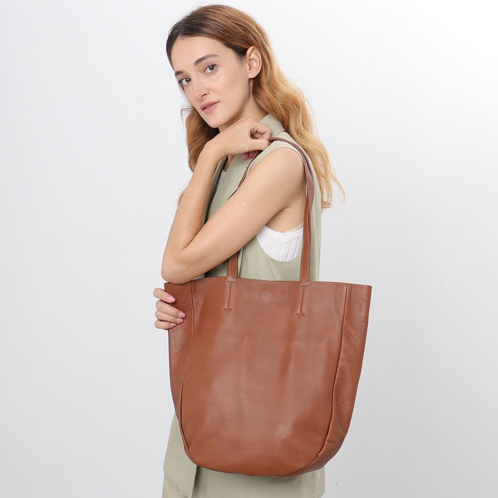 SC الفاخرة الايطالية جلد طبيعي - مراجعة Luxury Bags Reseller وسعره