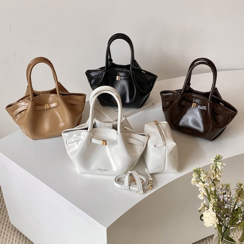 حقيبة حفاضات فاخرة بتصميم عتيق - مراجعة Luxury Bags Best وسعره