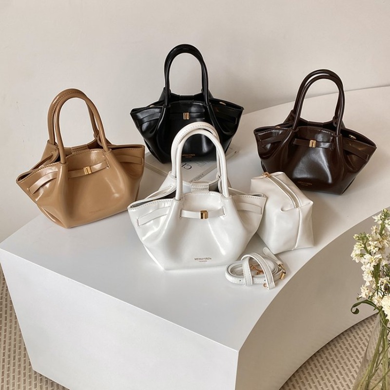 حقيبة حفاضات فاخرة بتصميم عتيق - مراجعة Luxury Bags Best وسعره