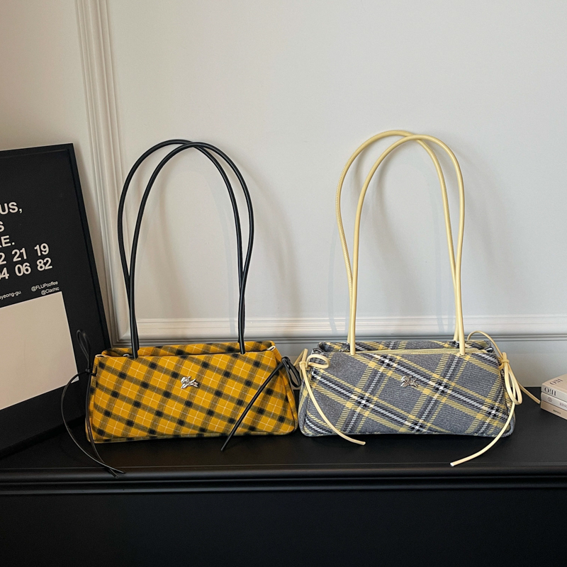 حقائب يد عصرية من المايكروفايب - مراجعة Luxury Bags That Are Affordable وسعره