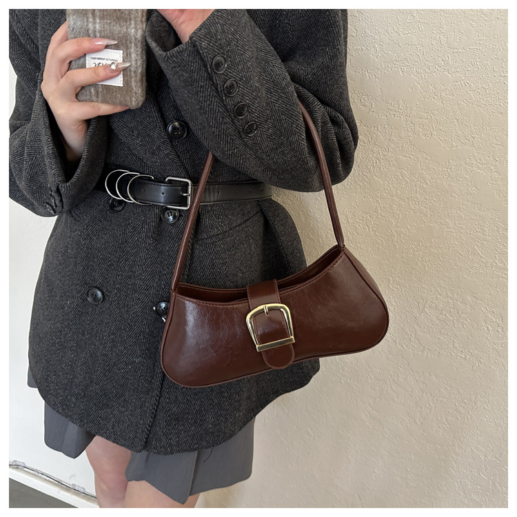 حقيبة كتف فاخرة جديدة 2026 من  - مراجعة Luxury Bags That Are Vegan وسعره