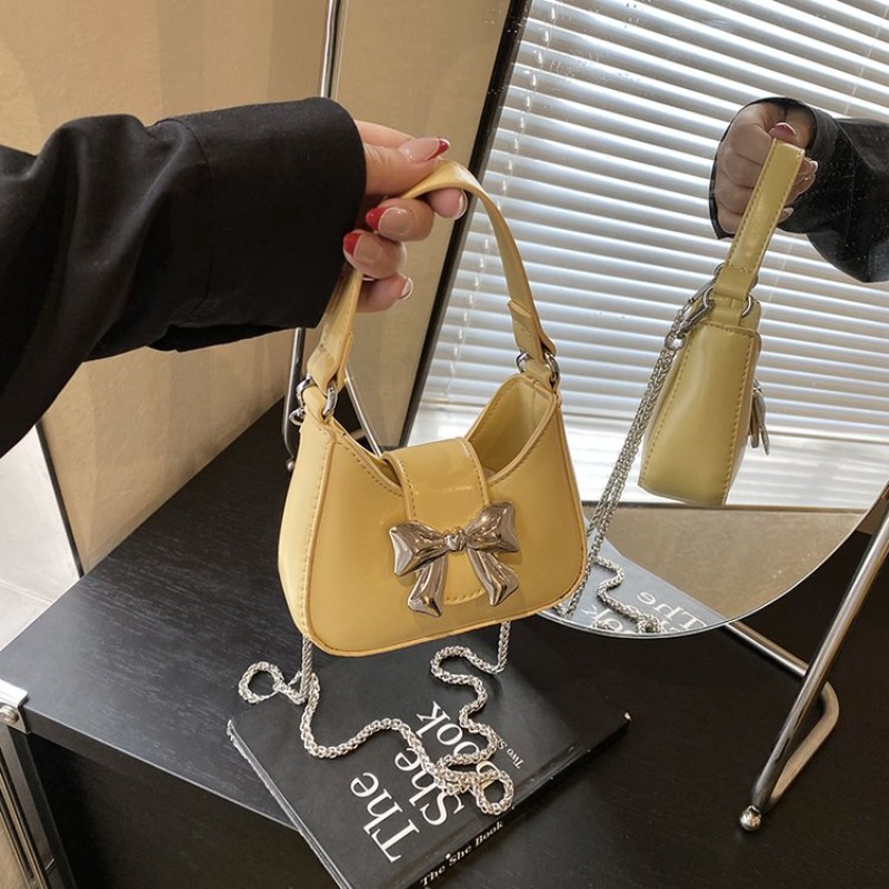 أفضل حقيبة يد نسائية فاخرة من  - مراجعة Luxury Bags Best وسعره