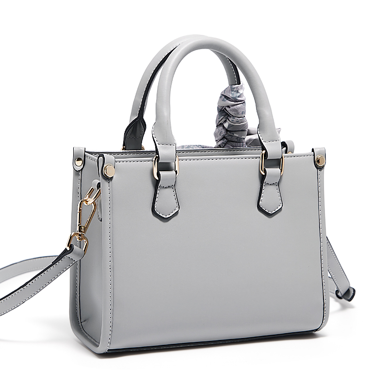حقيبة يد نسائية من SAFIYA بحزا - مراجعة Luxury Bags Best وسعره