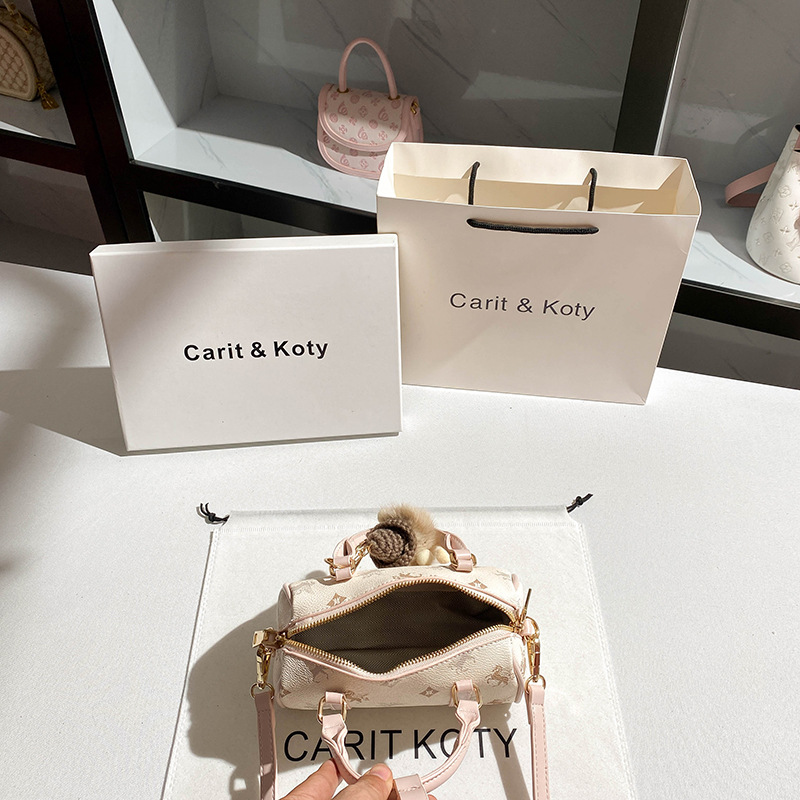 حقيبة حفاضات أنيقة وفاخرة للنس - مراجعة Luxury Bags Women Brands وسعره