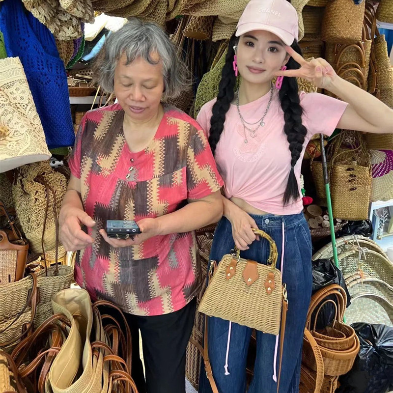 2025 مصمم فاخر المألوف الخيزرا - مراجعة Luxury Bags Trend 2025 وسعره