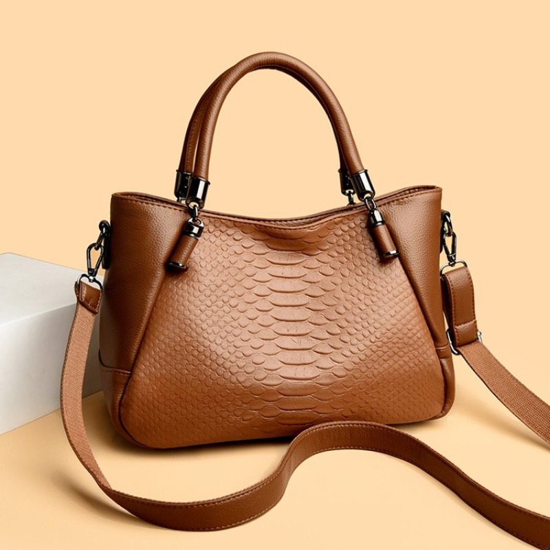 حقيبة حفاضات فاخرة من تصميم أش - مراجعة Luxury Bags Best وسعره