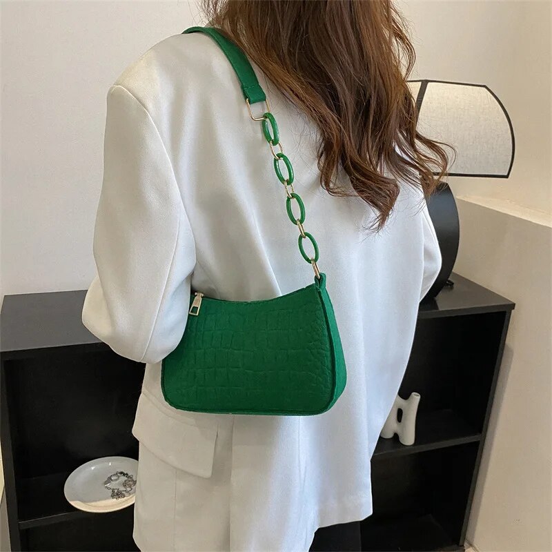 سيدة ورأى الإبط تصميم فاخر حمل - مراجعة Luxury Bags Reseller وسعره